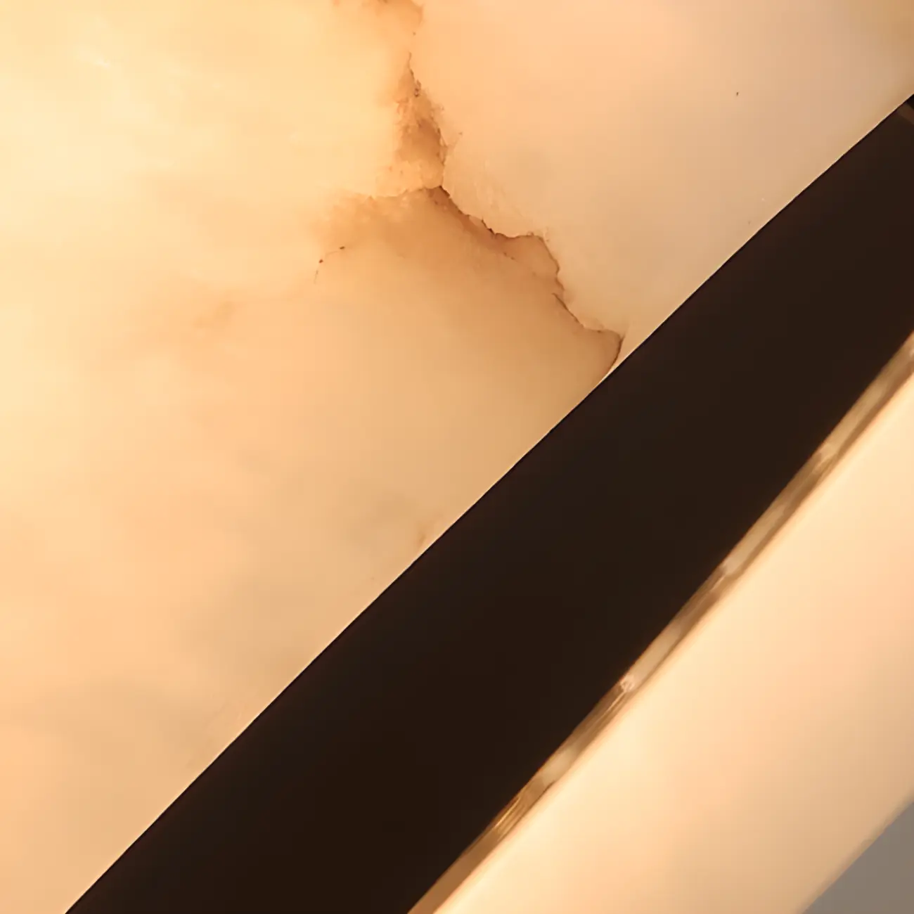 Contemporary Ring Metal Alabaster Chandelier Light Image - 10 | homeyfad