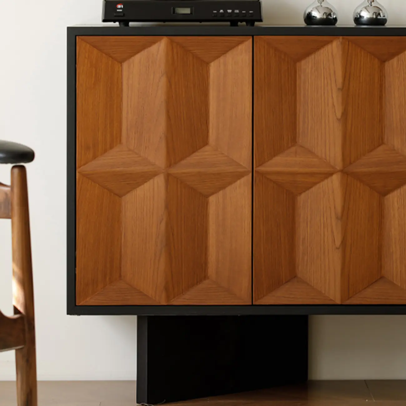 Mid-Century Modern Wood Storage Cabinet with 4 Doors Image - 4 | homeyfad