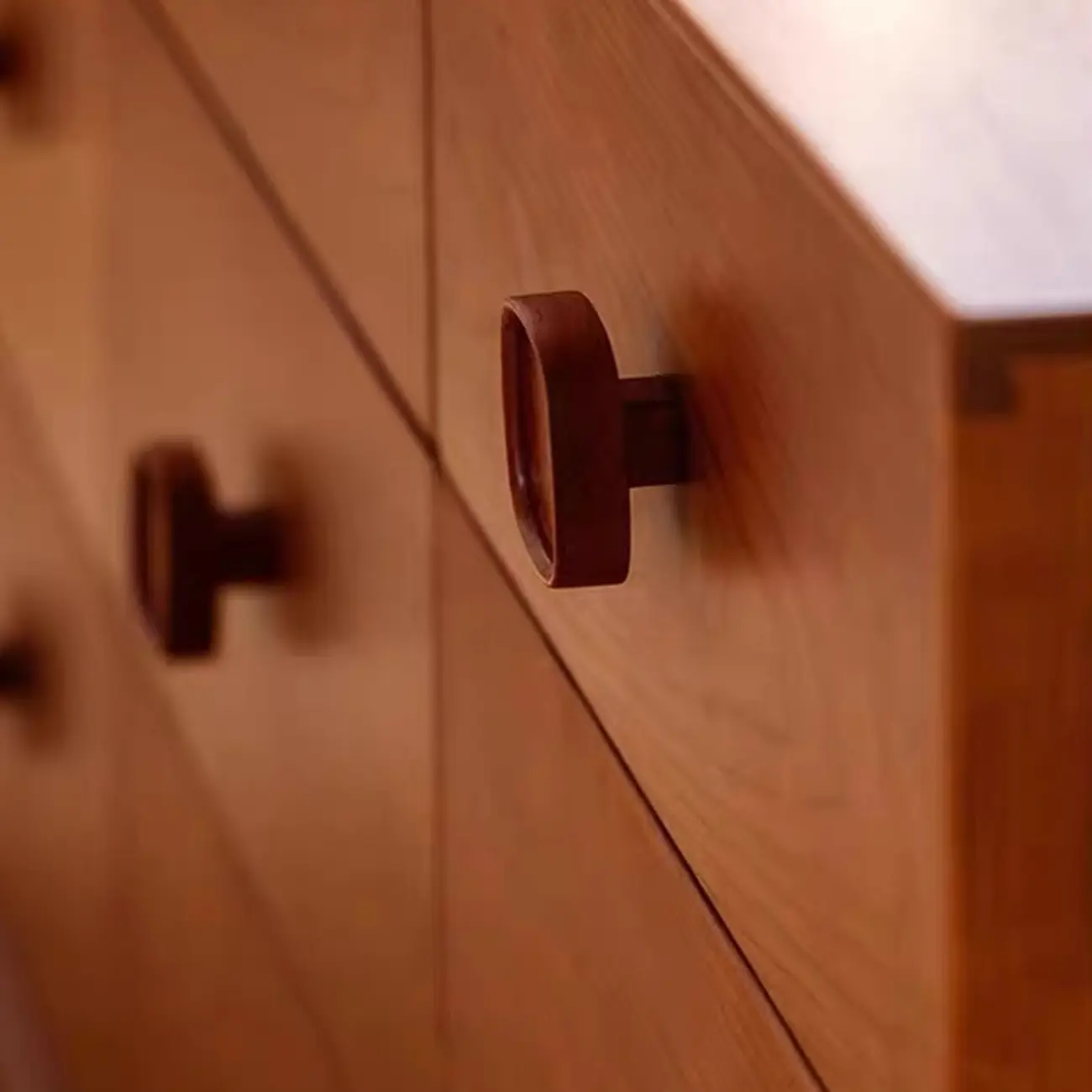 Bedroom Horizontal Multi-drawer Pine Wood Double Dresser Image - 9 | homeyfad