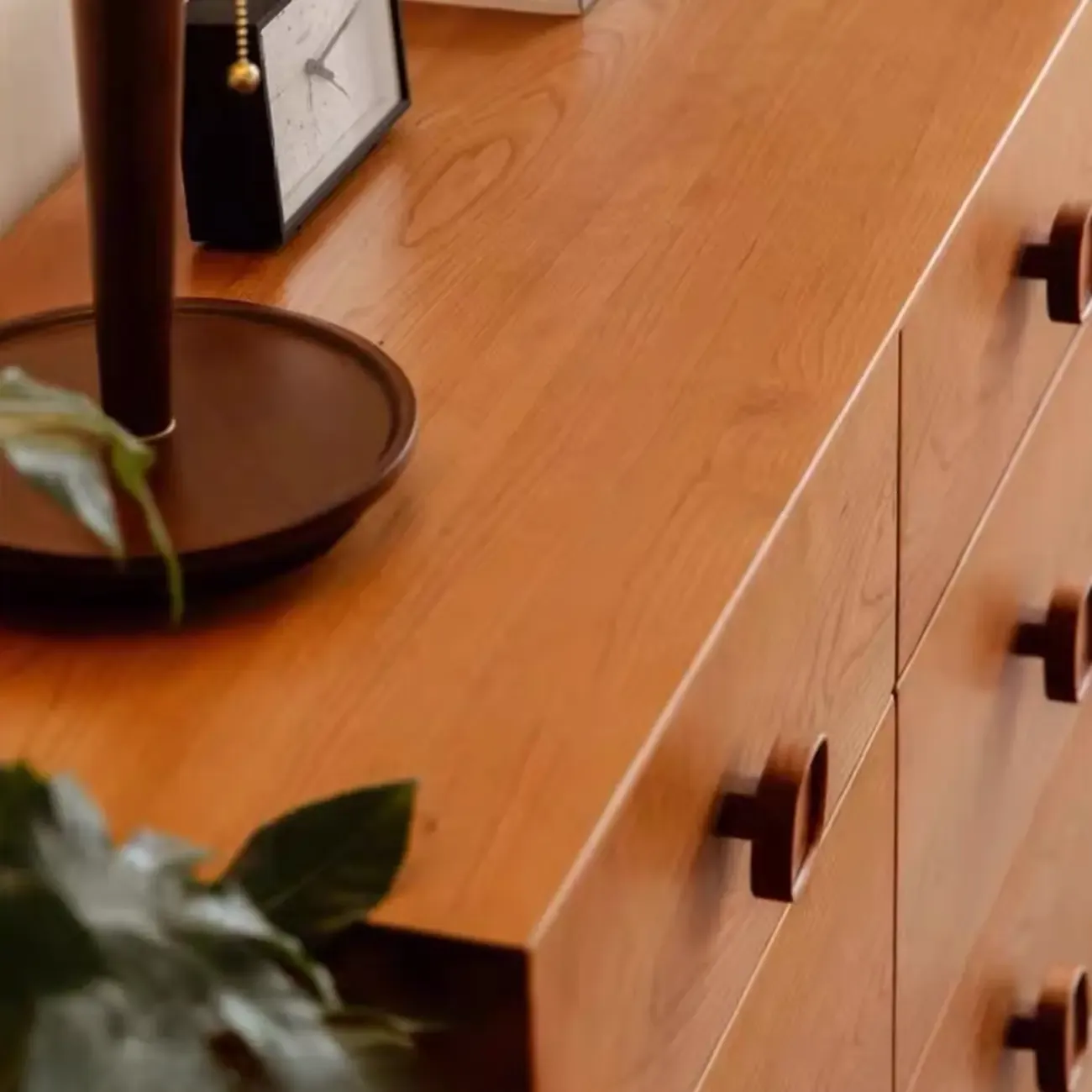 Bedroom Horizontal Multi-drawer Pine Wood Double Dresser Image - 10