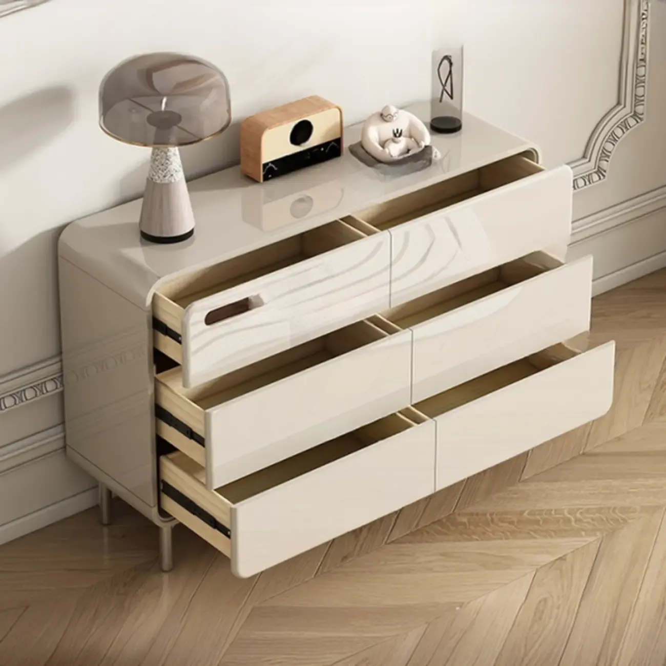 Contemporary 6-drawer White Wooden Bedroom Dresser Image - 4