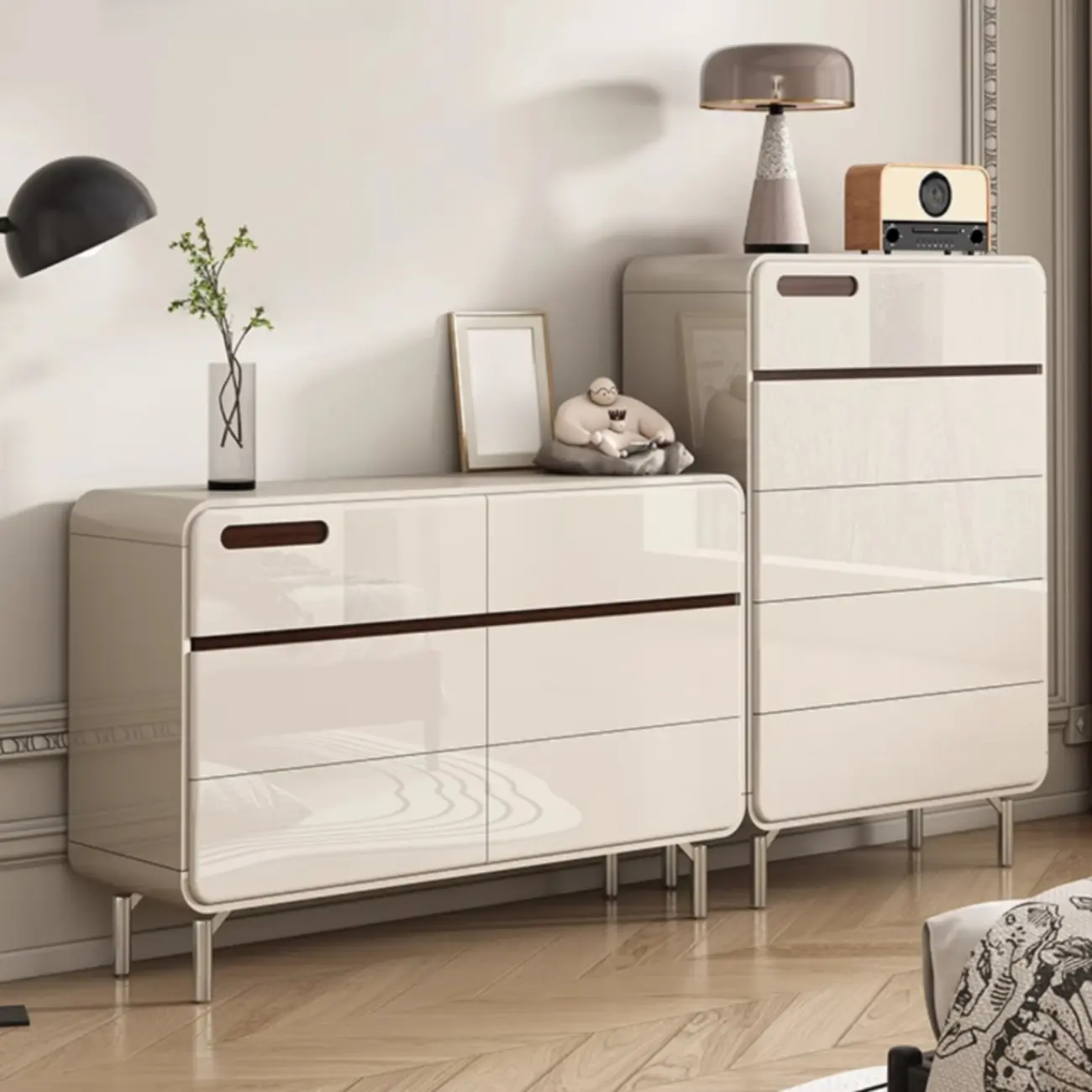 Contemporary 6-drawer White Wooden Bedroom Dresser Image - 6 | homeyfad