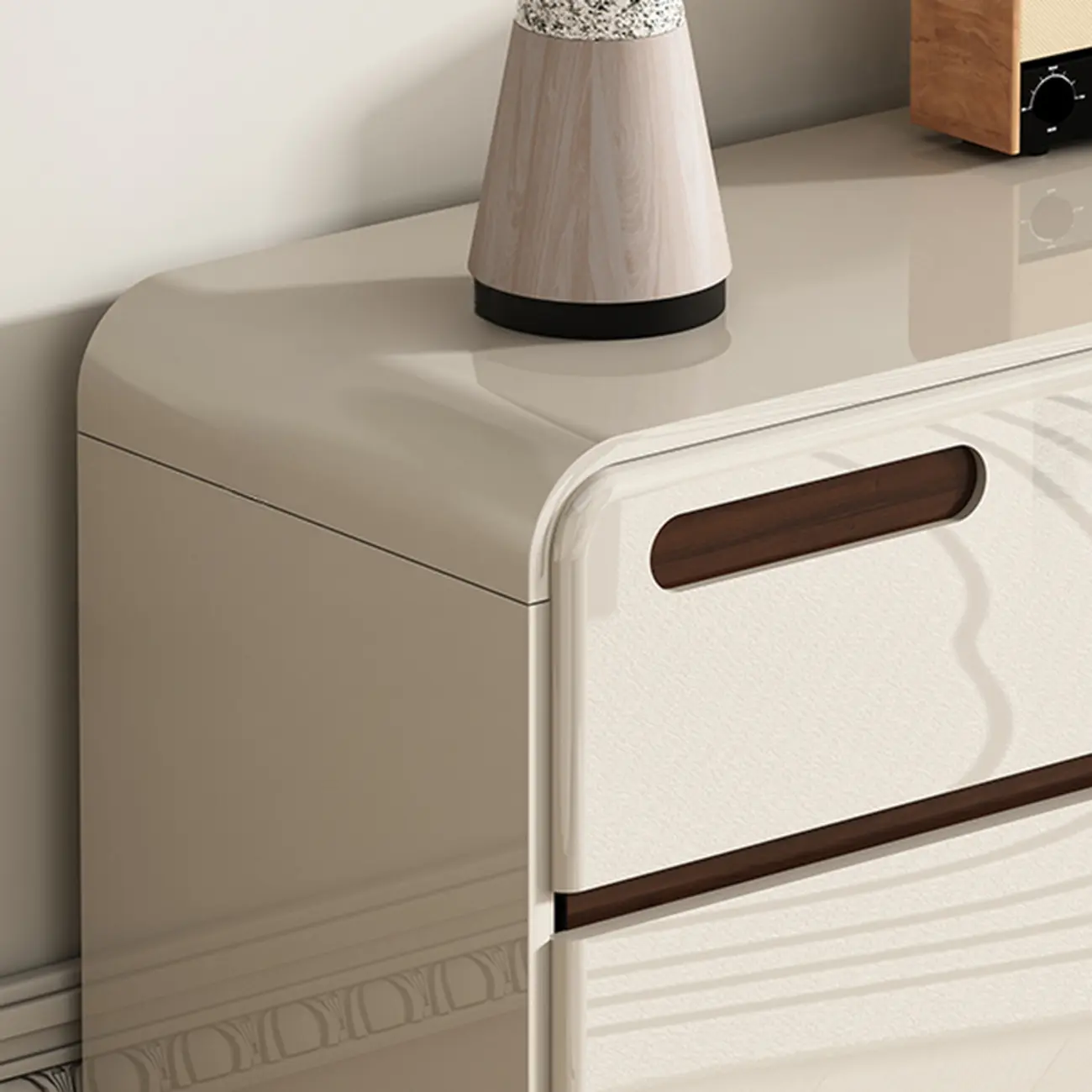 Contemporary 6-drawer White Wooden Bedroom Dresser Image - 7 | homeyfad