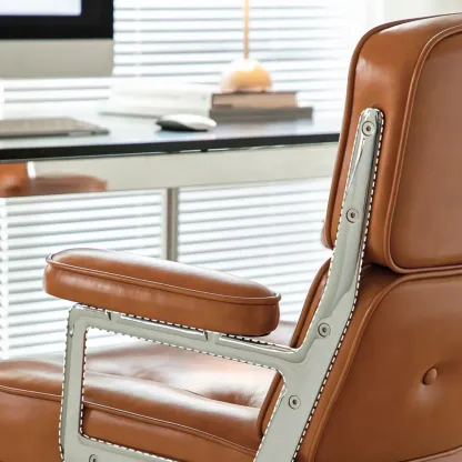 Contemporary Upholstered Adjustable Swivel Conference Chair Image - 9