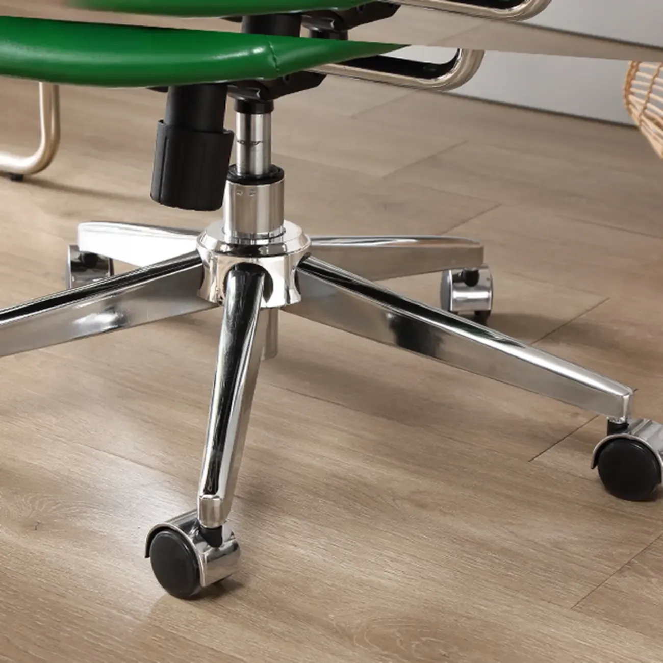 Adjustable Swivel Leather Upholstered Ergonomic Office Chair Image - 8