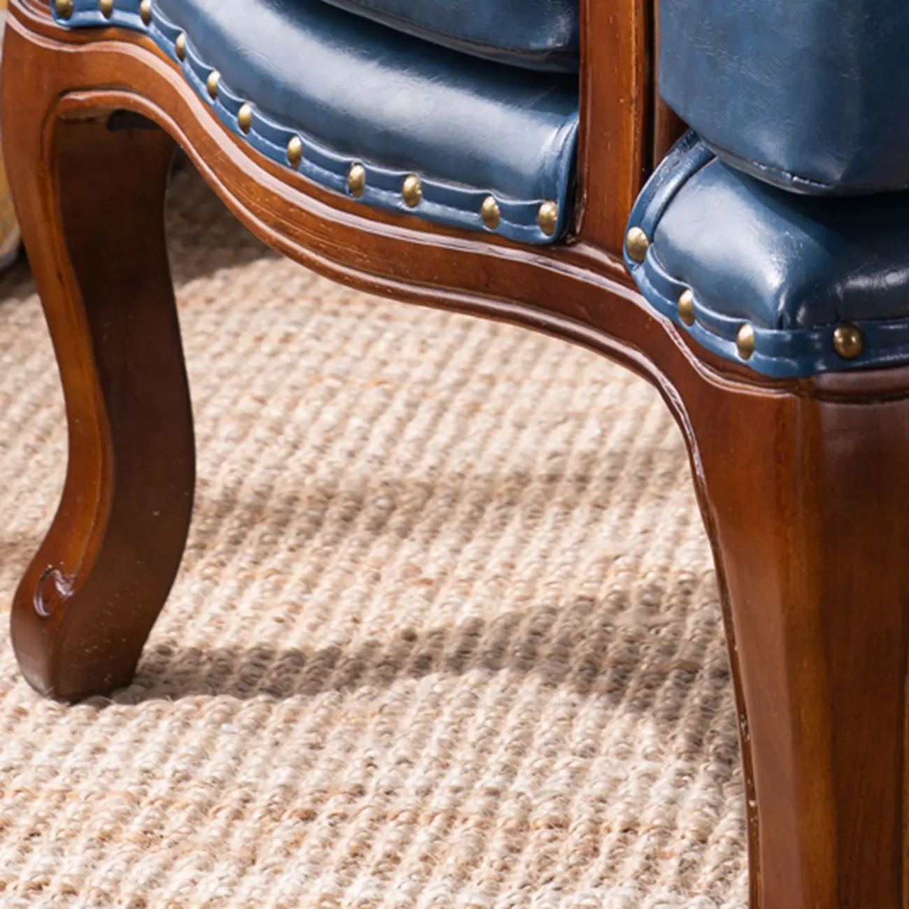 Mid-century Modern Leather Solid Wood Traditional Arm Chair Image - 4 | homeyfad