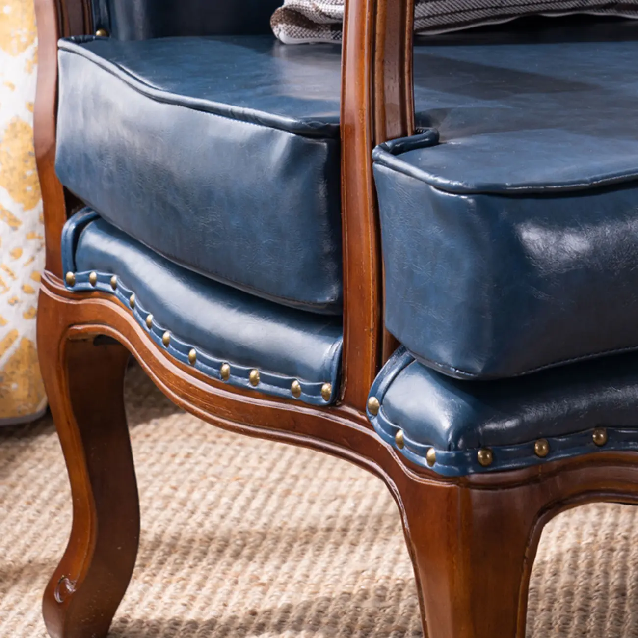 Mid-century Modern Leather Solid Wood Traditional Arm Chair Image - 5 | homeyfad