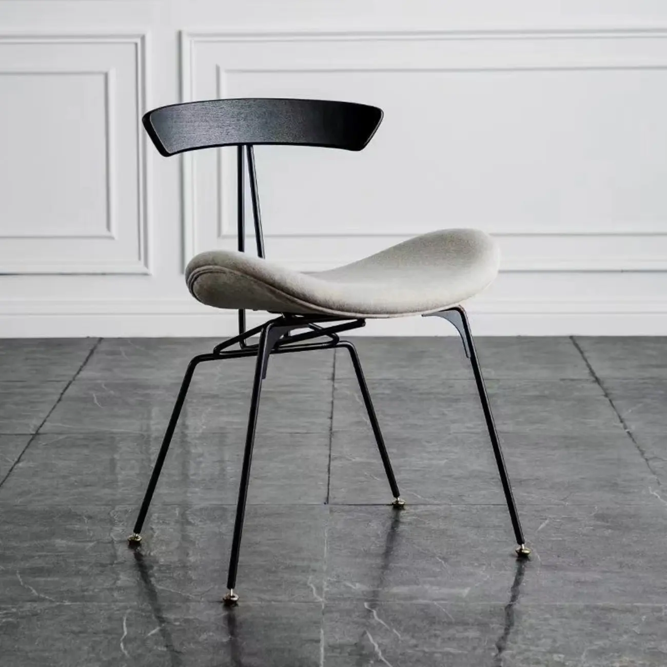 Modern Low Back Curved Faux Leather Armless Dining Chair Image - 7 | homeyfad