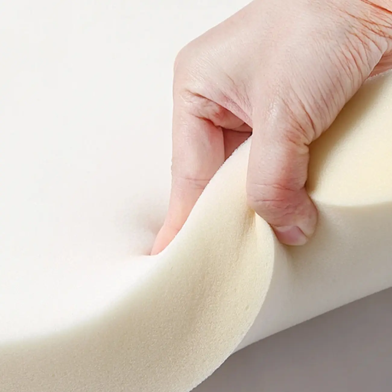 Modern Toil/animal Print Upholstered Entryway Bench Image - 6 | homeyfad