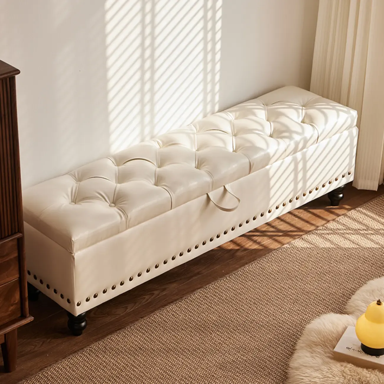 Traditional Upholstered Leather Bedroom Bench Flip-top Design Image - 11