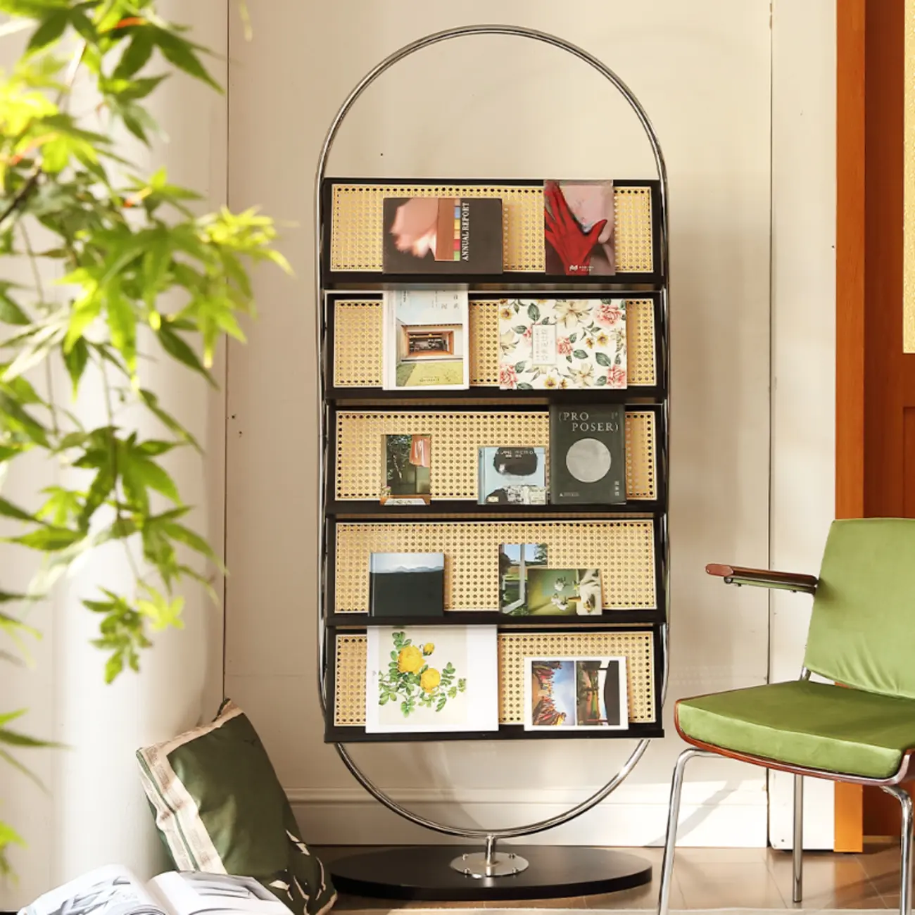 5-tier Modern Alloy Display Vertical Closed Back Bookcase Image - 1 | homeyfad