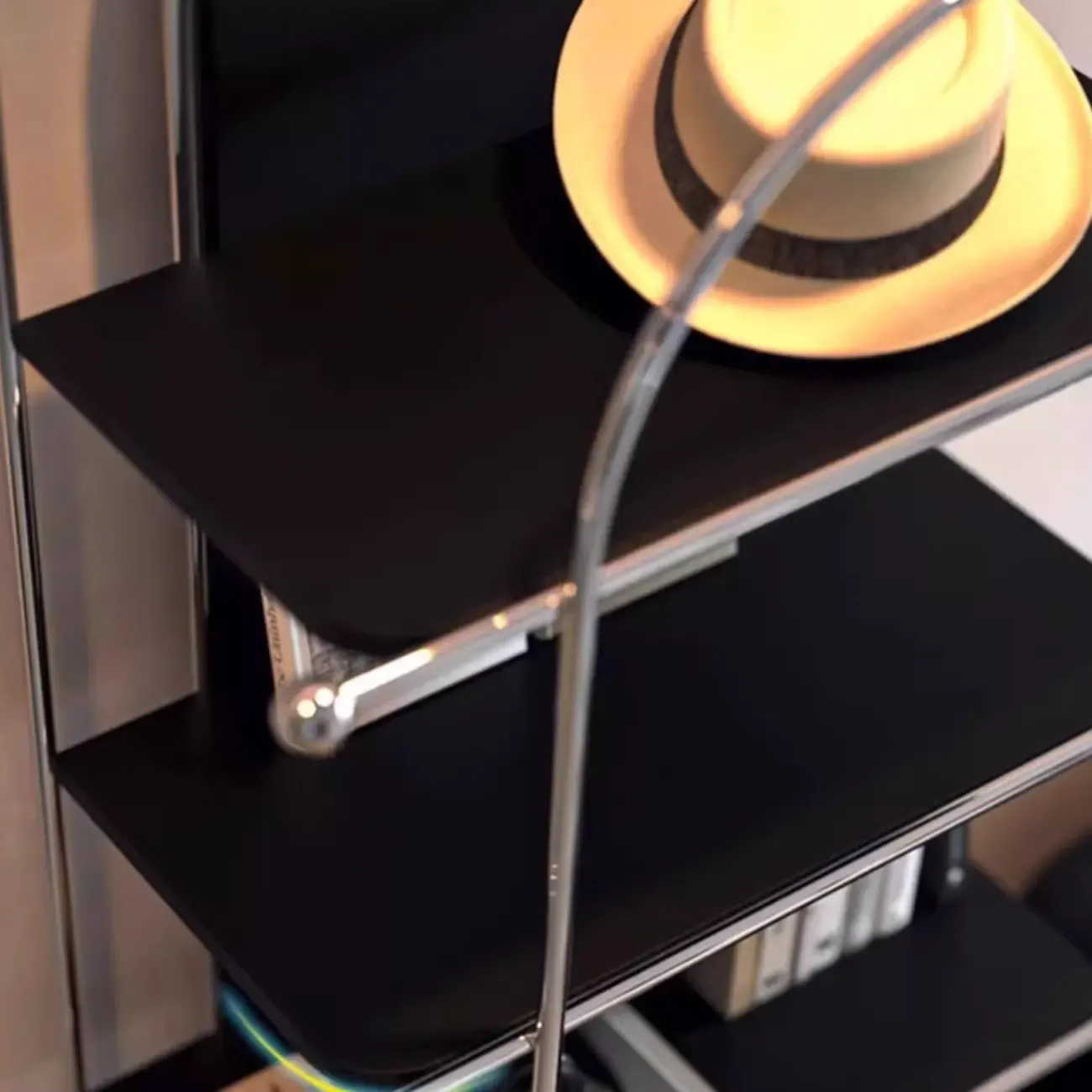 Minimalist Stainless Steel 5-shelf Vertical Display Bookcase Image - 6