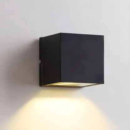 Modern Black LED Rectangular Wall Light for Outdoor Image - 6