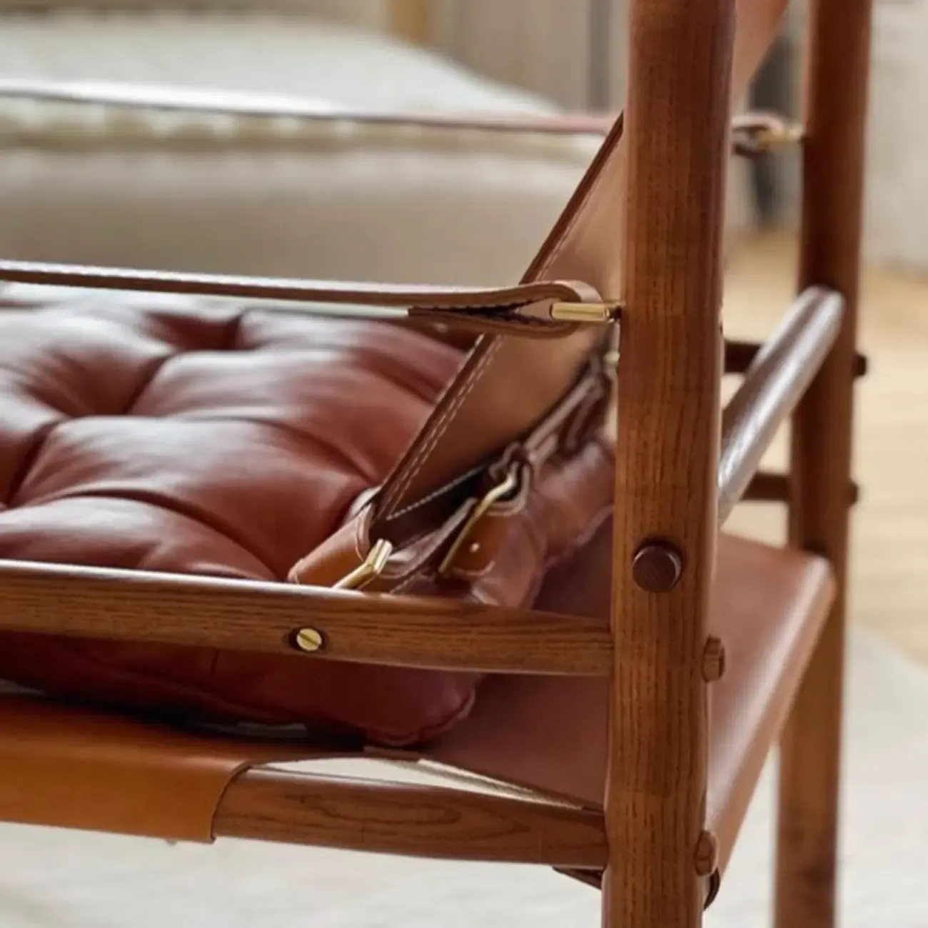 Mid-Century Modern Arm Chair Saddle Leather Living Room Image - 9