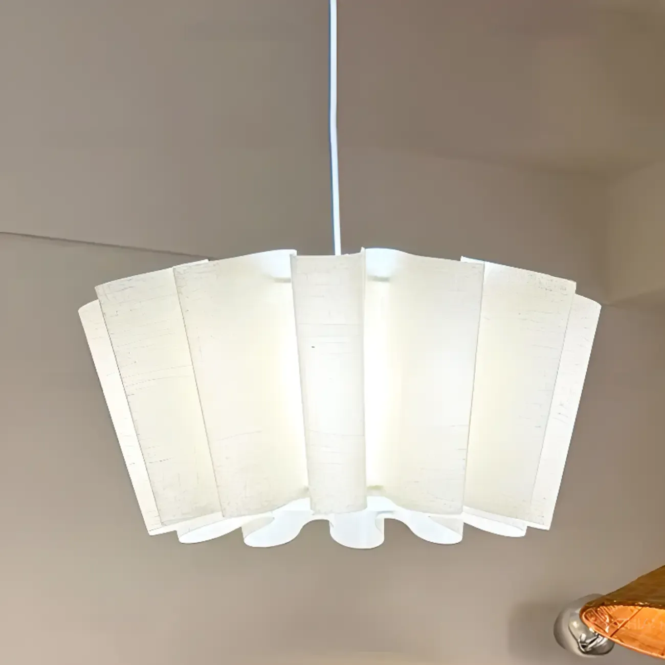 White Linen Wave Design Modern Fabric Chandelier Light Image - 5