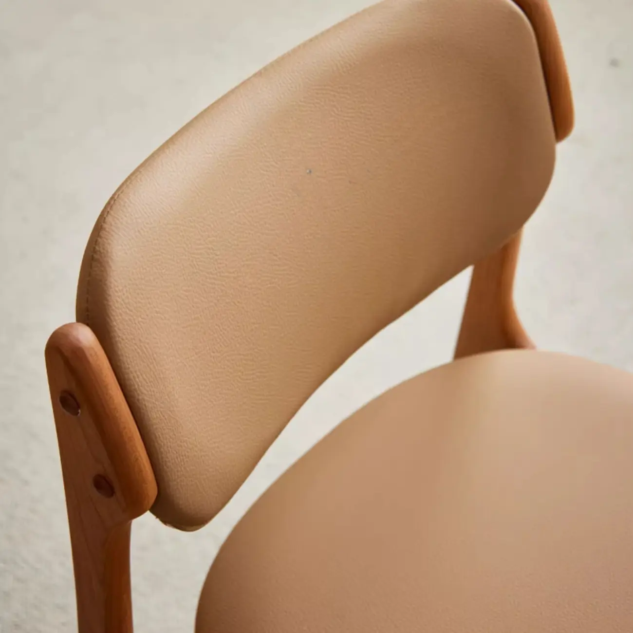 Modern Armless Faux Leather Dining Side Chair Image - 7 | homeyfad