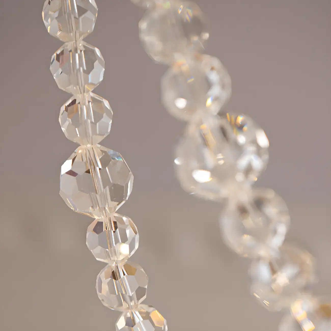 Glam Leaf Shaped Geometric Crystal Chandelier French-style Image - 9