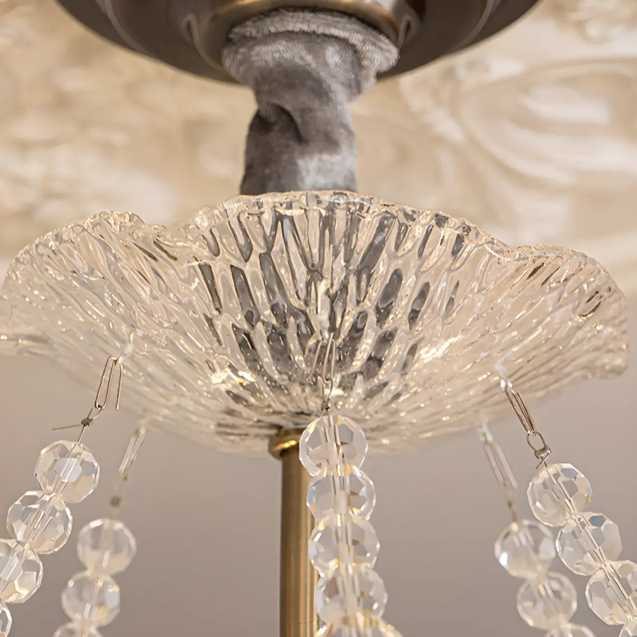 Glam Leaf Shaped Geometric Crystal Chandelier French-style Image - 11