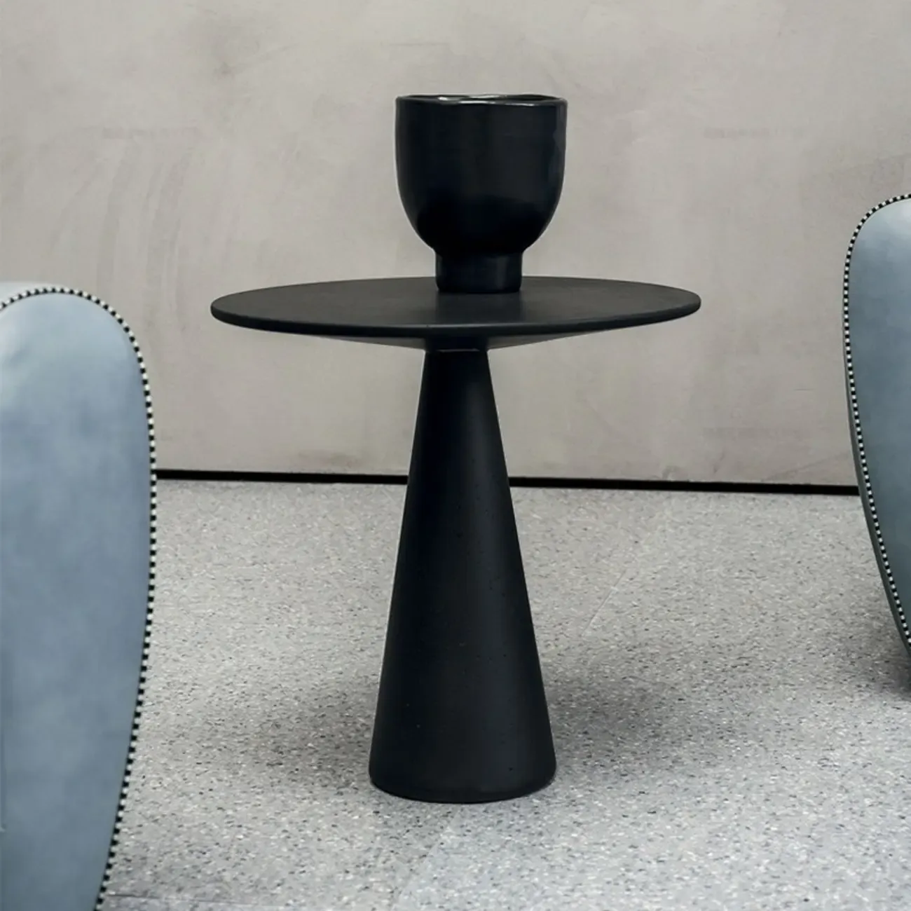 Brown Modern Round Tabletop Metal Pedestal Side Table Image - 2