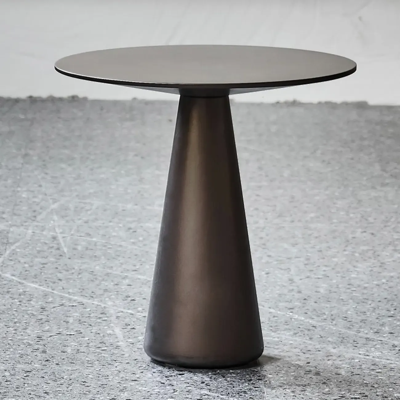 Brown Modern Round Tabletop Metal Pedestal Side Table Image - 5