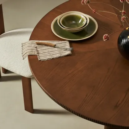 Modern Round Marble Top Pedestal Dining Table Image - 6