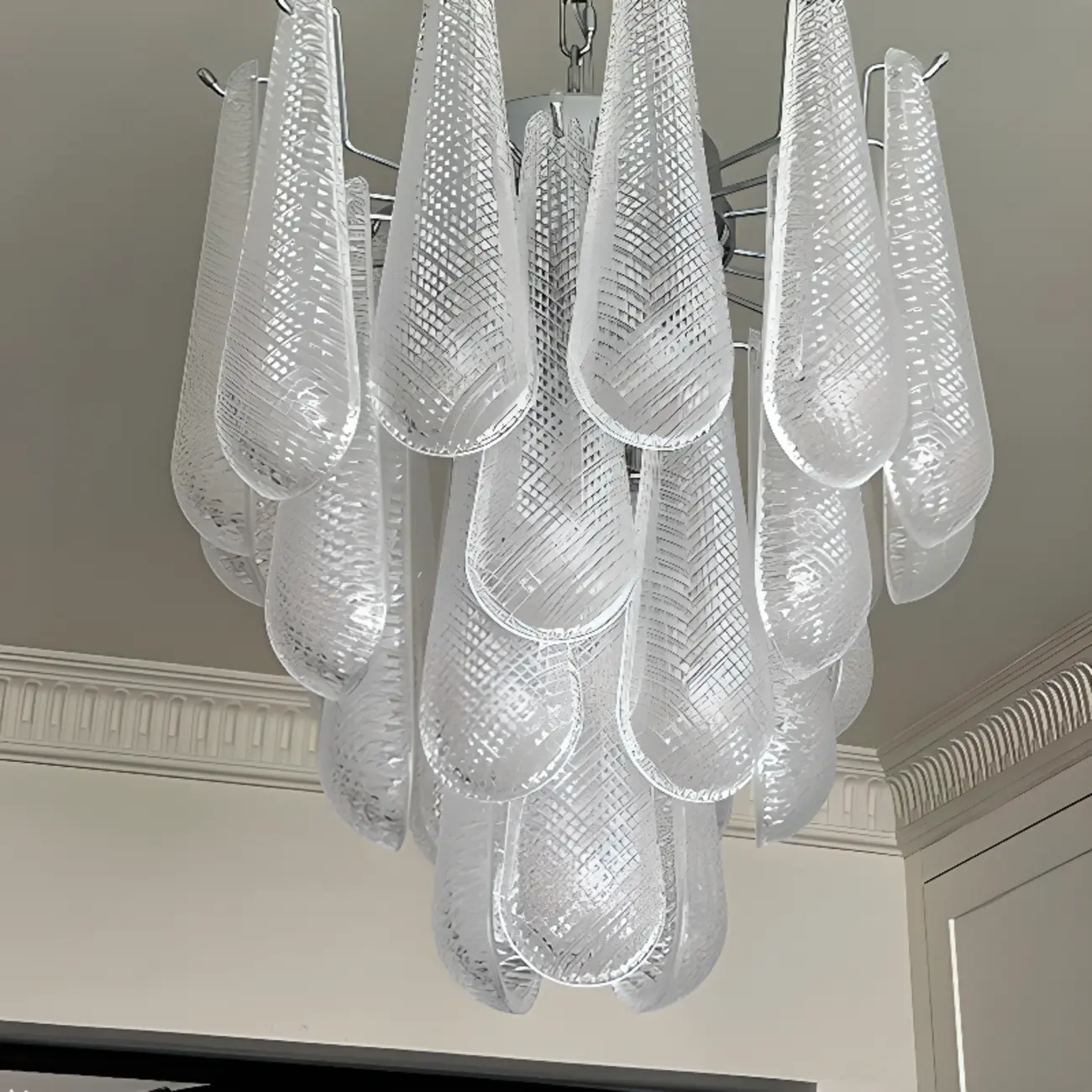White Crystal Teardrop Glass Modern Chandelier Image - 8 | homeyfad