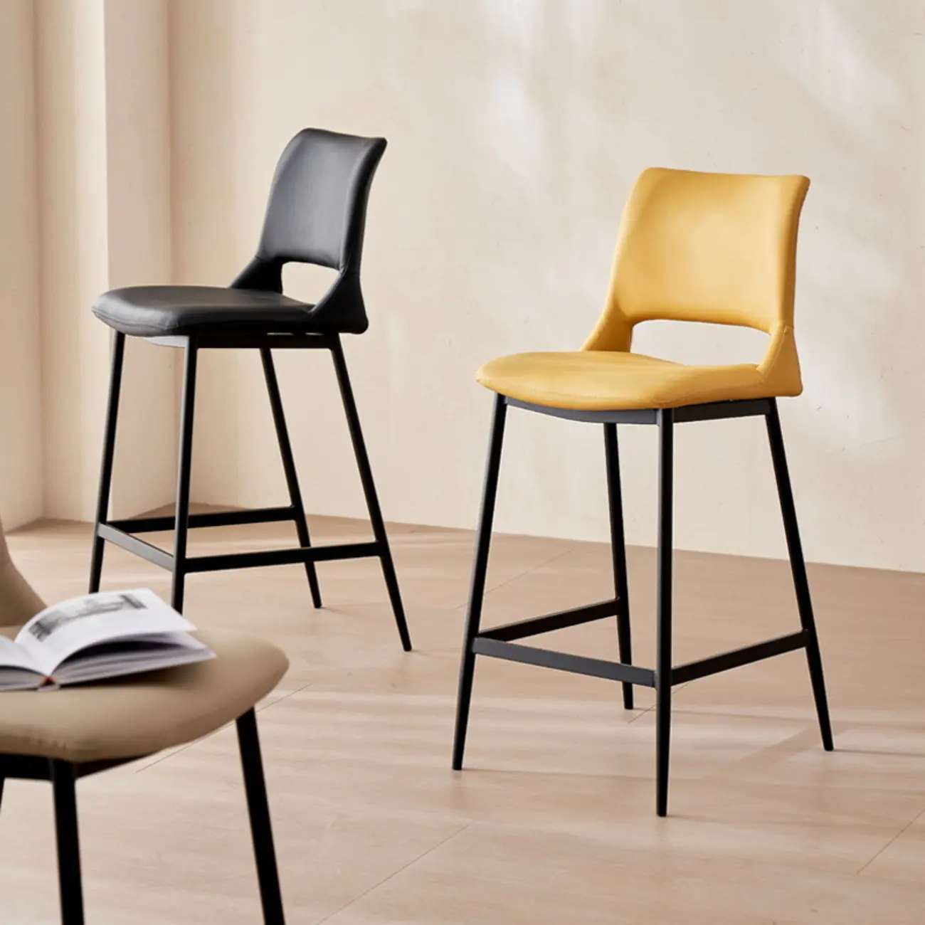 Counter Adjustable Leather Modern Bar Stools Image - 4 | homeyfad