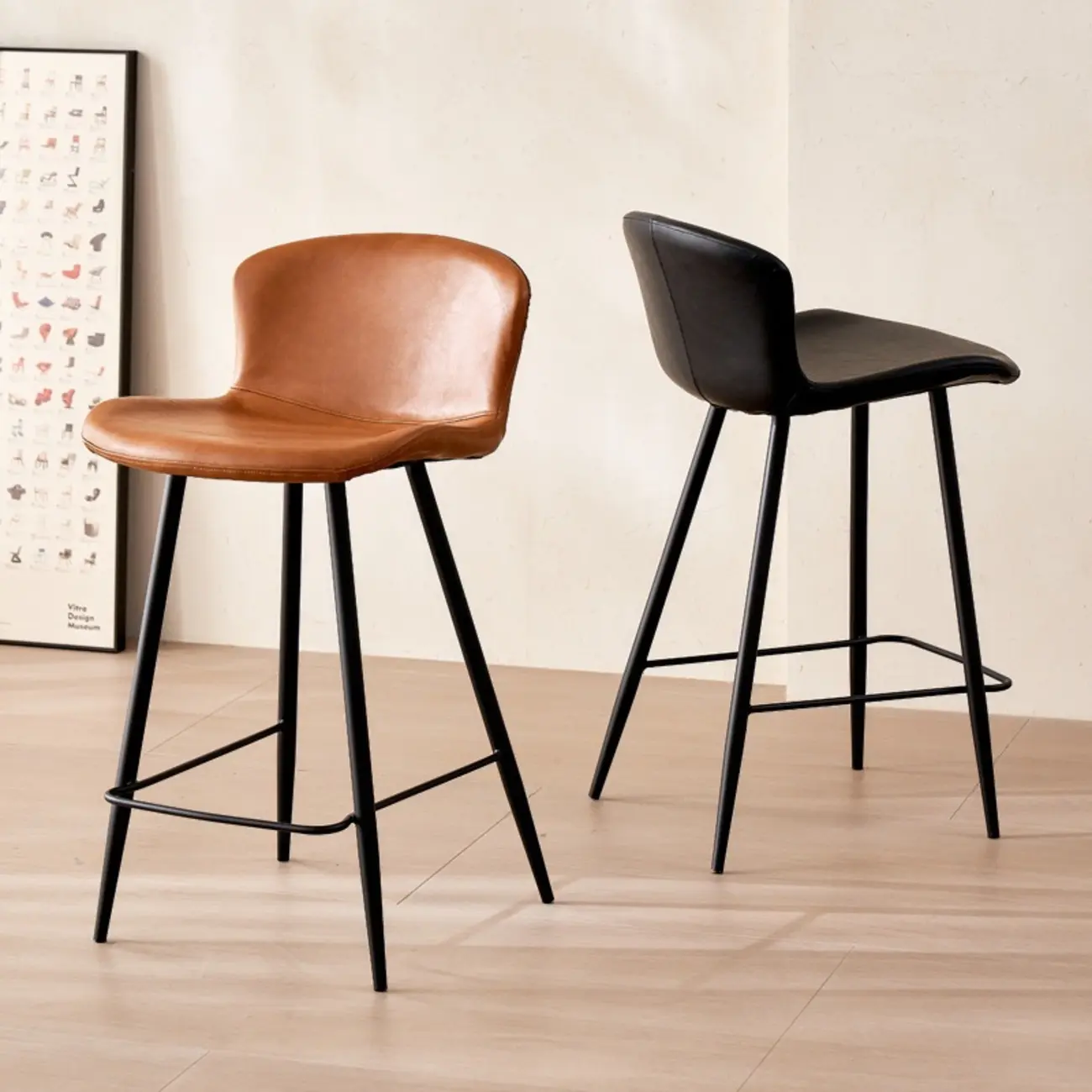 Mid-Century Modern Leather Bucket Bar Stools with Low Back Image - 1 | homeyfad