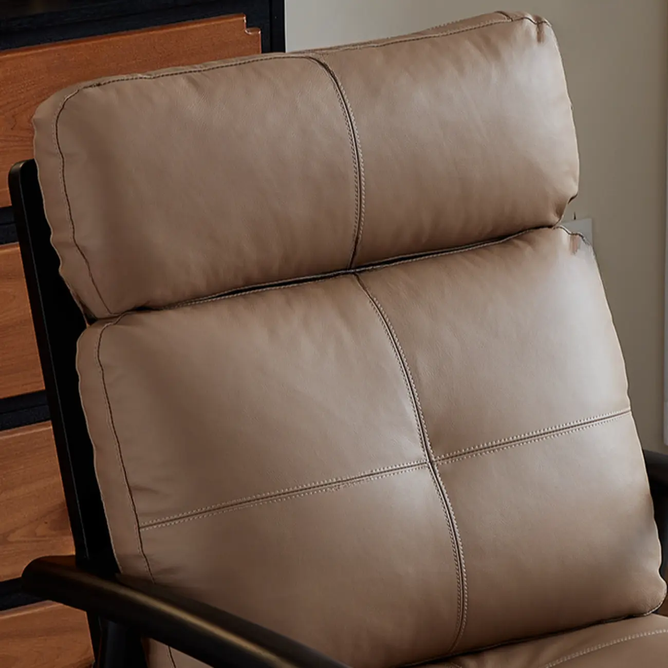 Contemporary Brown Cushioned Genuine Leather Arm Chair Image - 9 | homeyfad