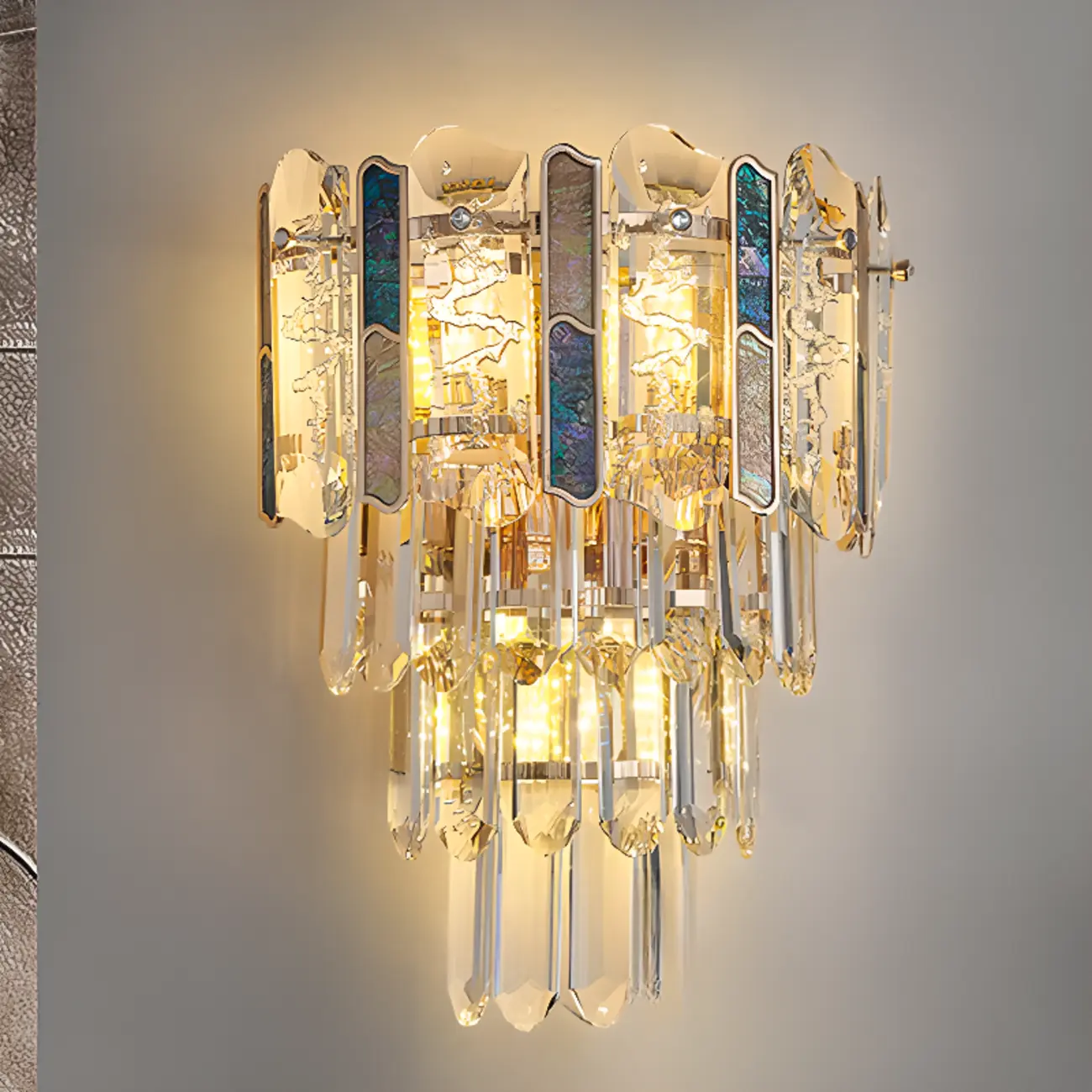 Modern Luxury Crystal Wall Sconce with Gold Finish Image - 1 | homeyfad