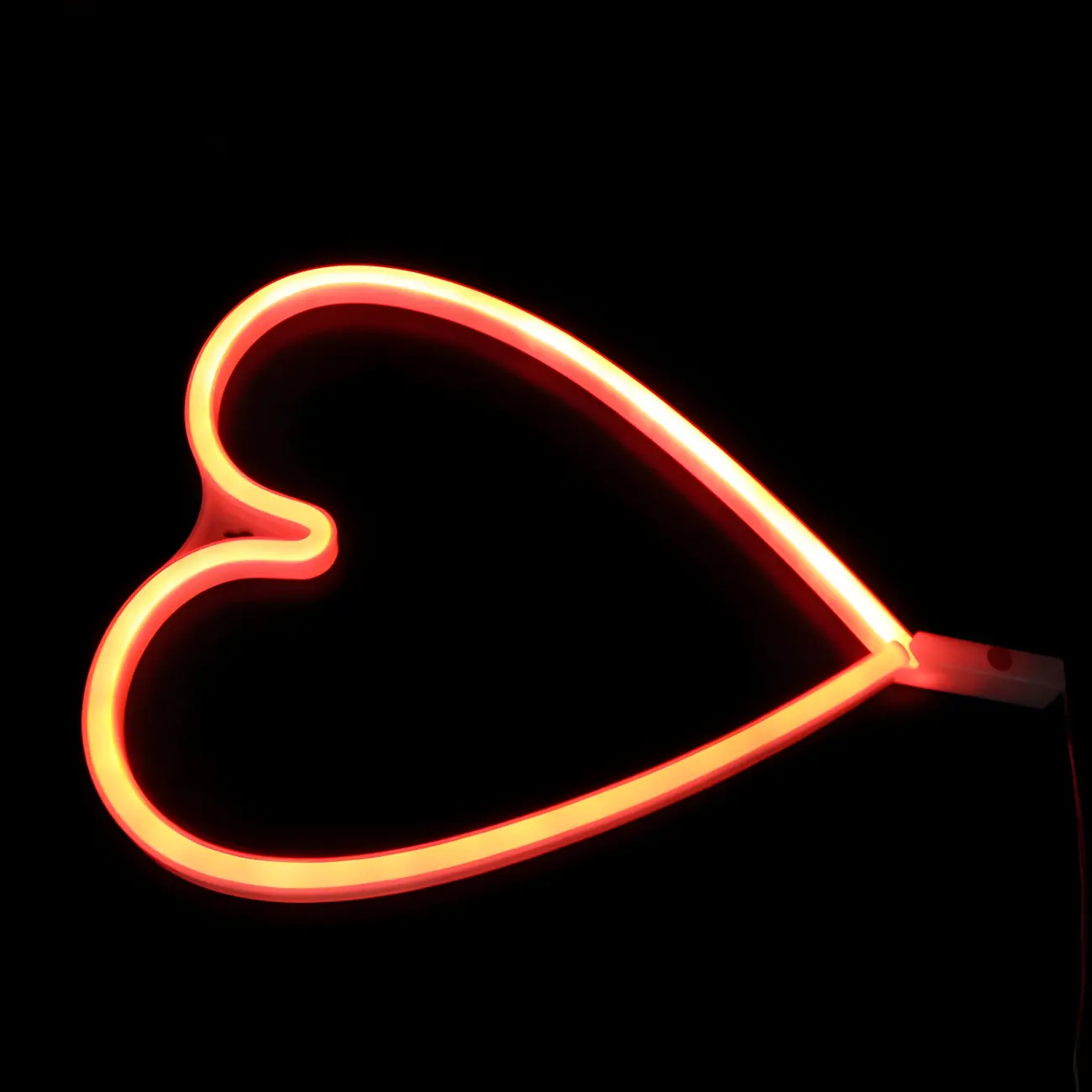 Heart Shape Minimalist Plastic LED Night Light Image - 1 | homeyfad