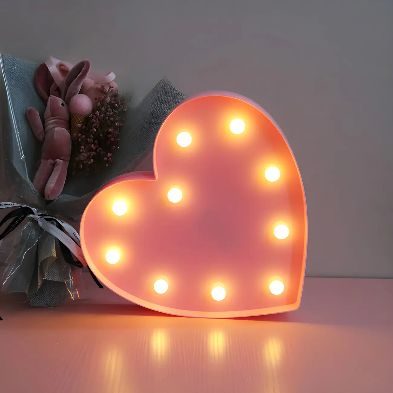 Heart and Arrow LED Plastic Night Light Image - 2 | homeyfad
