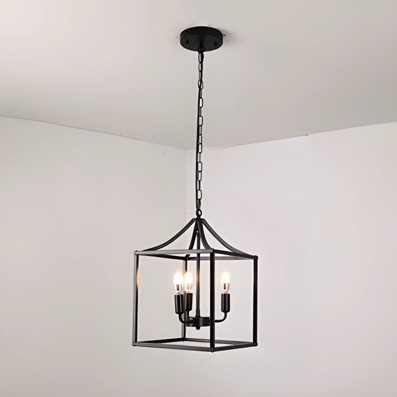 Industrial Black Metal Geometric Chain Pendant Light Image - 11 | homeyfad