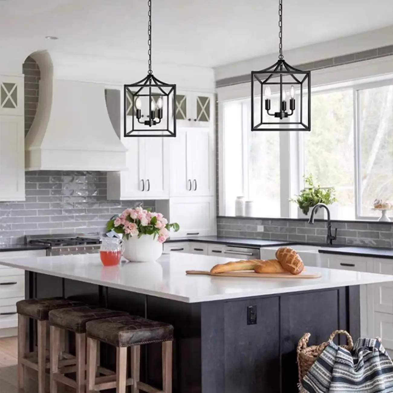 Industrial Black Metal Geometric Chain Pendant Light Image - 8