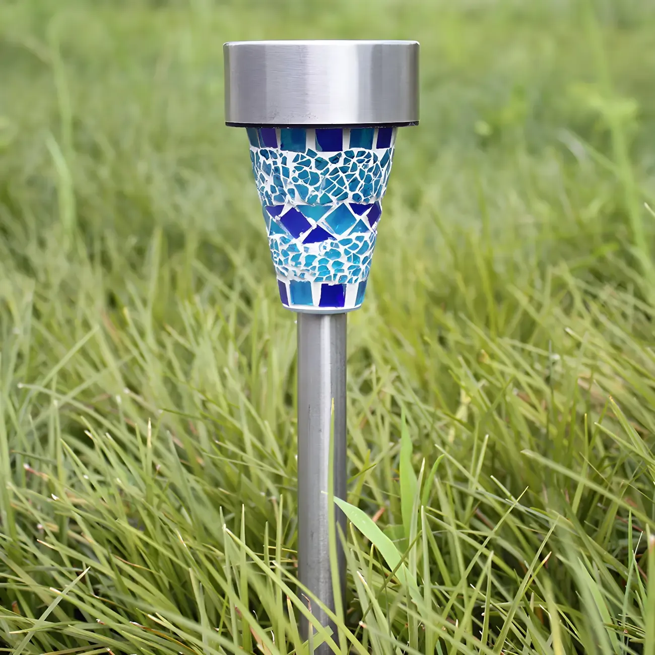 Conical Mosaic Metal Solar Landscape Lighting Image - 1