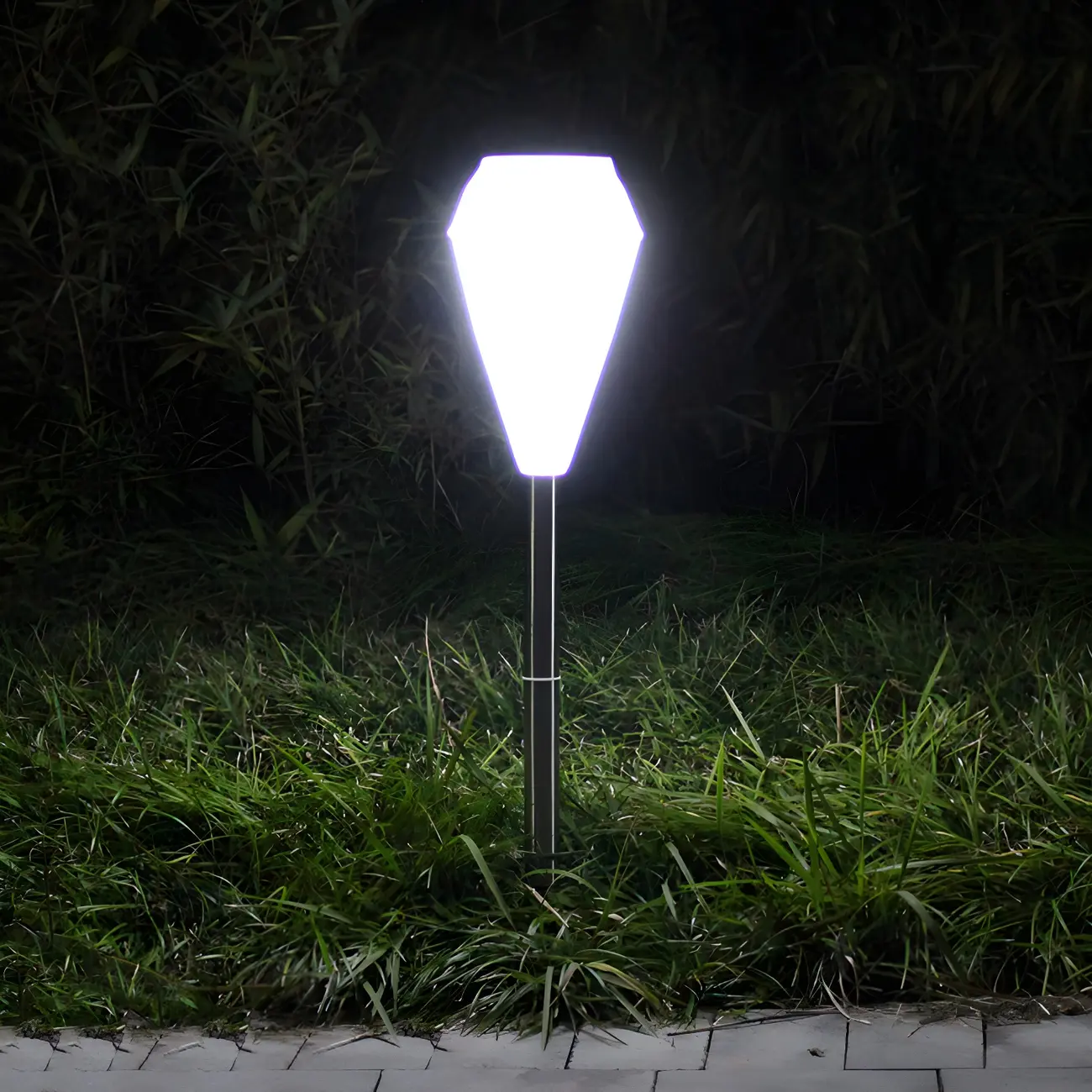 Elegant Solar White Diamond LED Pathway Lights for Gardens Image - 2 | homeyfad