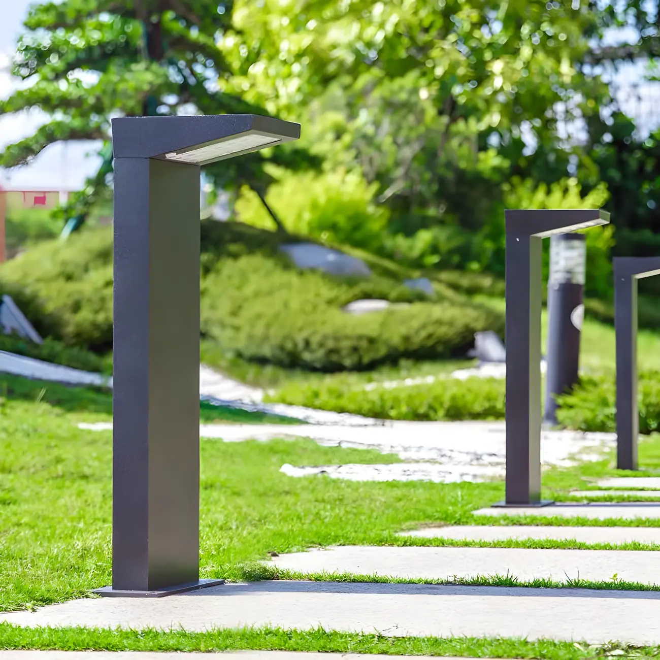 Modern Sleek Solar LED Landscape Lighting Image - 2 | homeyfad