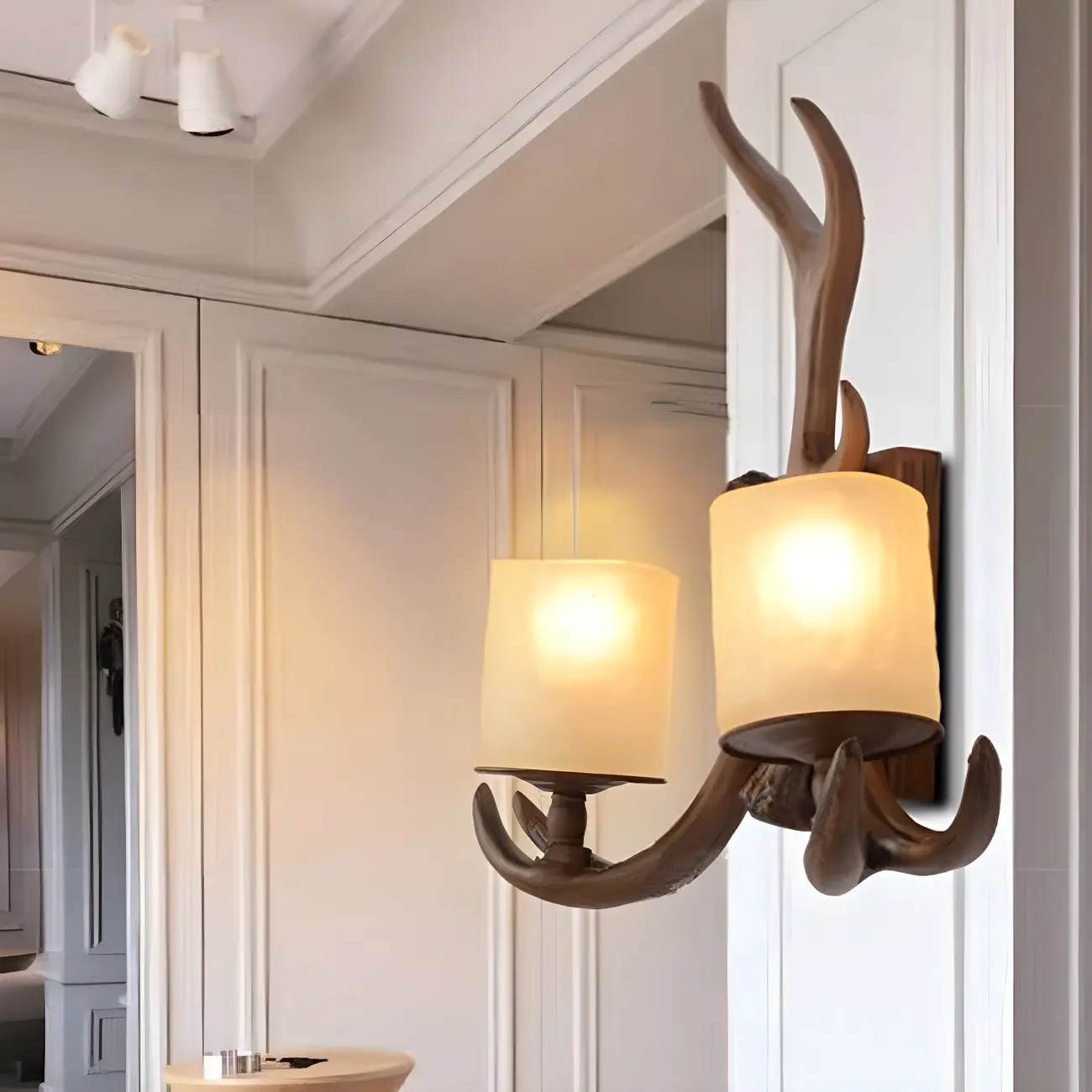 Rustic Antler 2-Light Wall Sconce with Frosted Glass Image - 4 | homeyfad