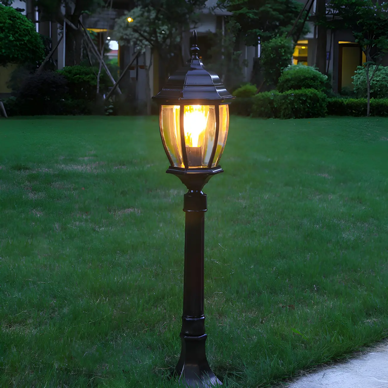 Vintage Post Lantern Durable Metal Landscape Lighting Image - 2 | homeyfad