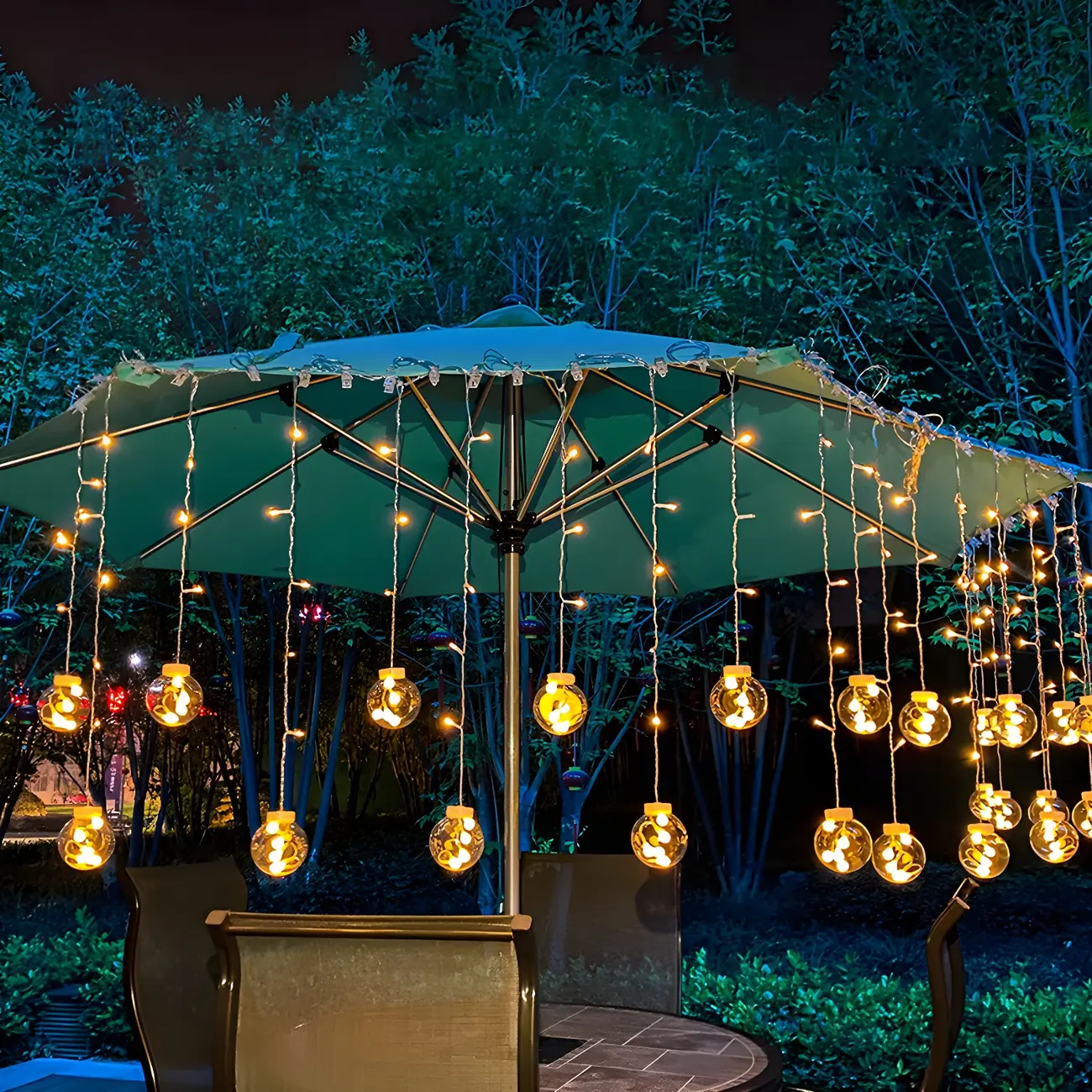 Modern Globe 11.4ft Solar Outdoor String Light Image - 3 | homeyfad