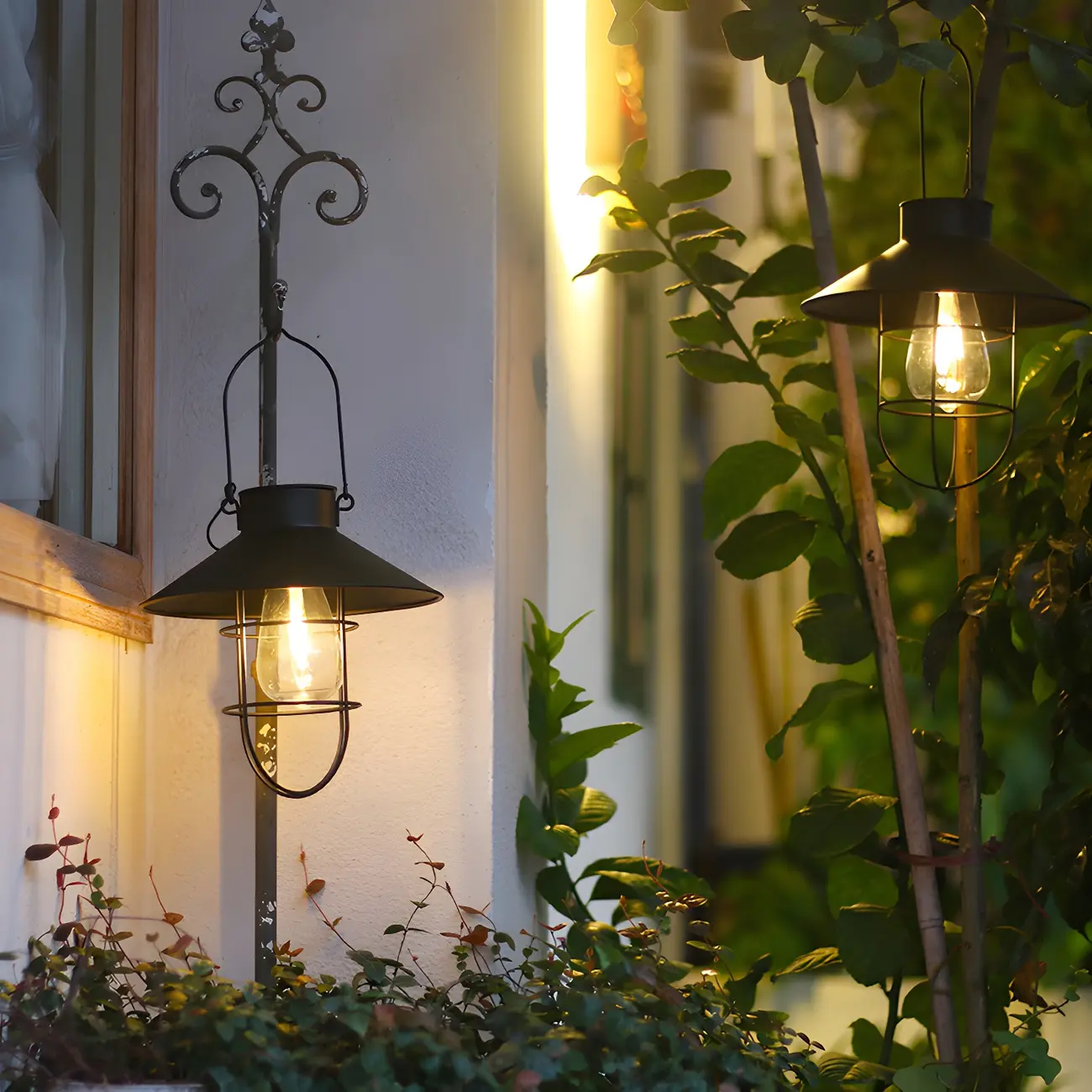 Iron Cone Solar Suspension Lighting Artistic Black LED Pendant Light with Cage and Handle, 2 Pcs Image - 1 | homeyfad