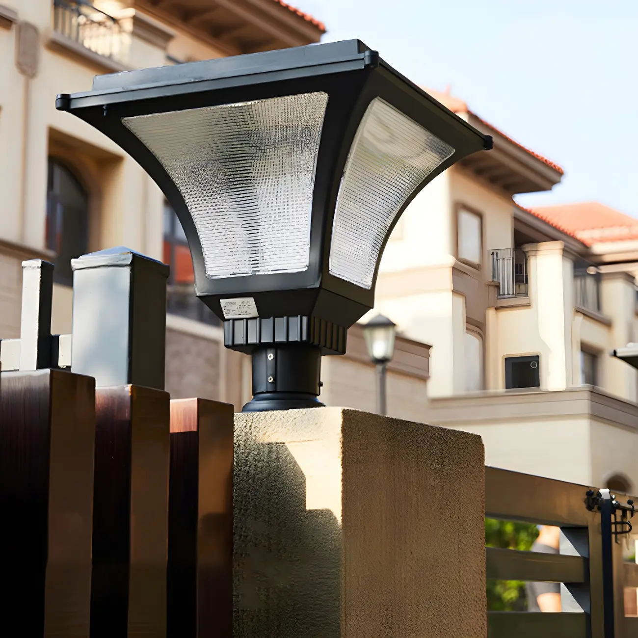 Pyramid Outdoor Solar Post Cap Light with Remote Control Image - 5 | homeyfad