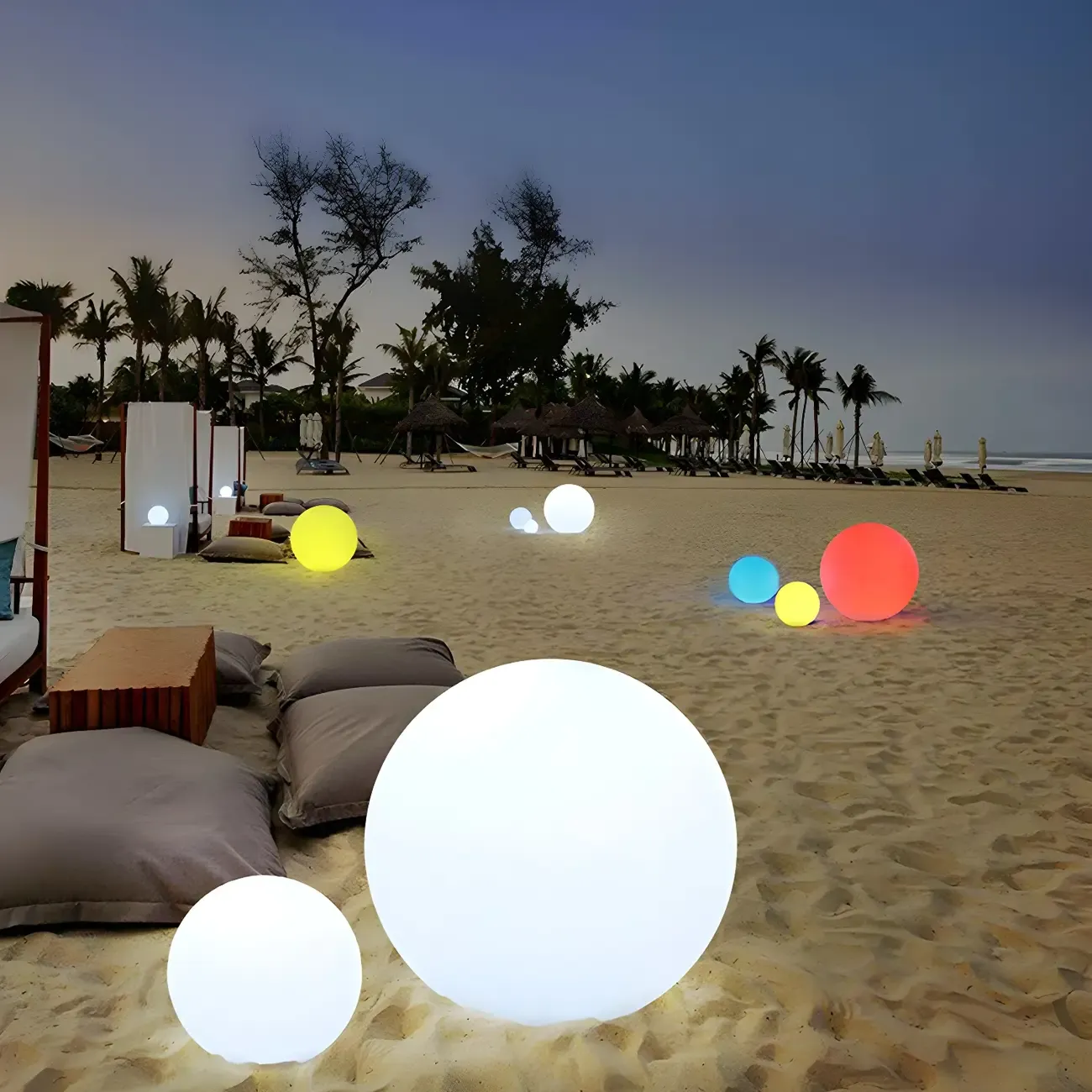 Modern Sphere Rechargeable Plastic Landscape Lighting Image - 2