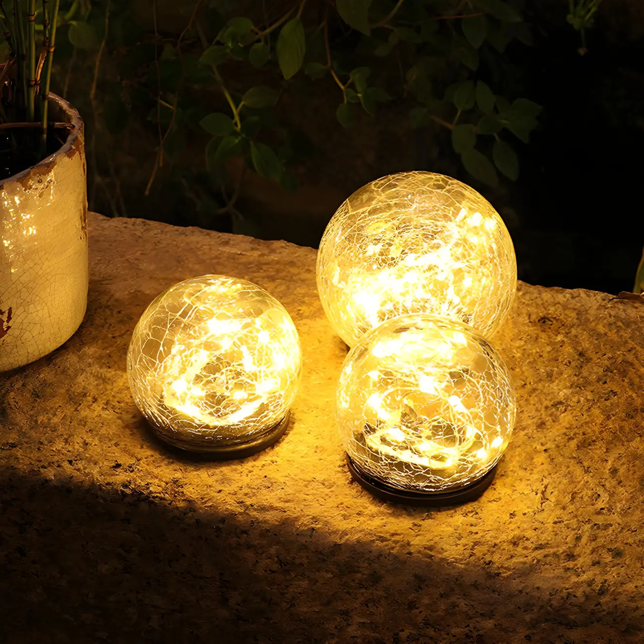 Simplicity Crackle Glass Ball Landscape Lighting Image - 1 | homeyfad