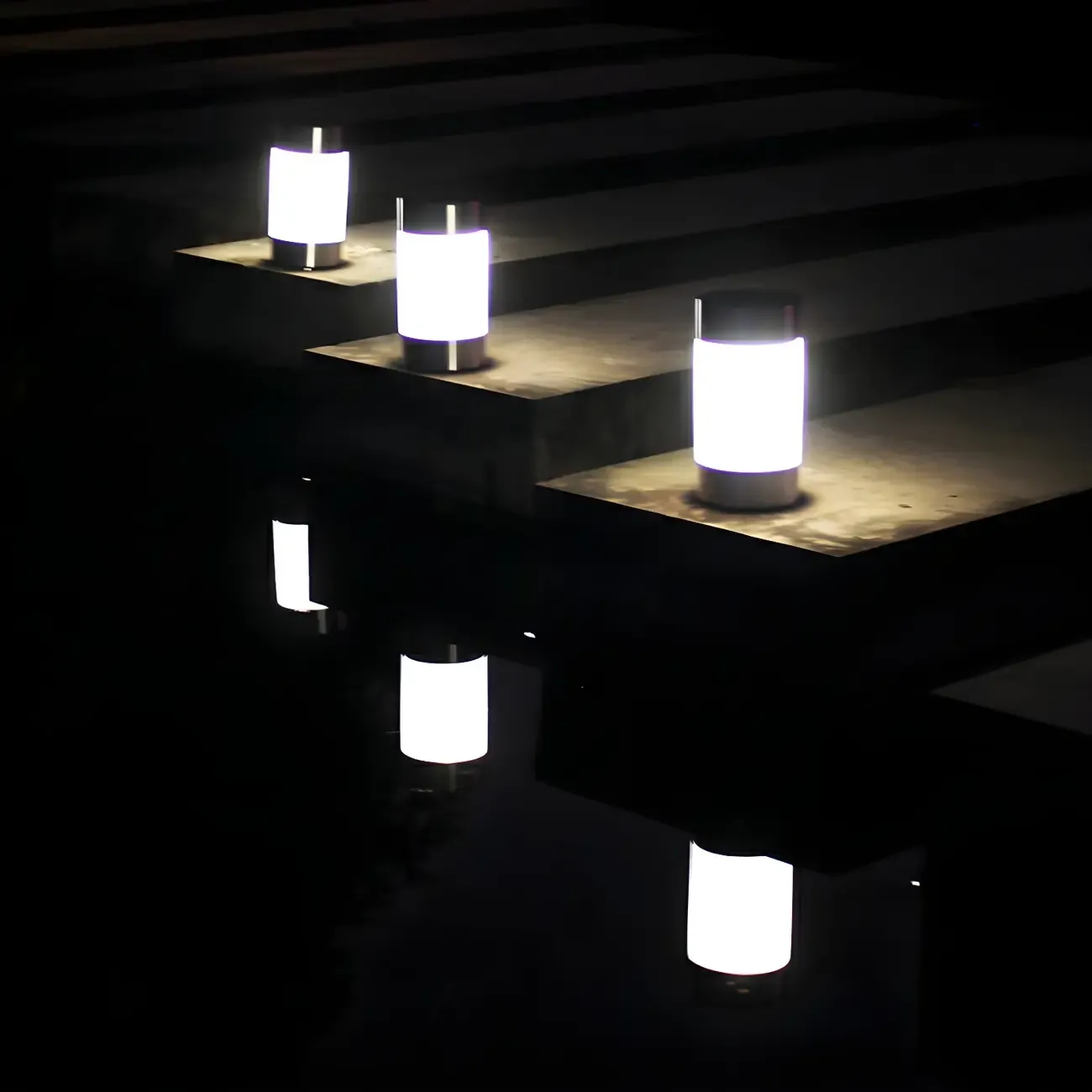 Stainless Steel Cylinder LED Stake Waterproof Landscape Lighting Image - 3