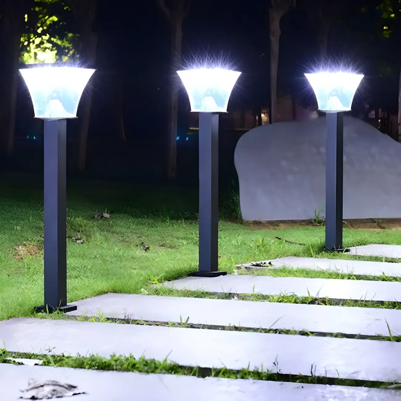 Minimalist Waterproof LED Pathway Landscape Lighting Image - 2
