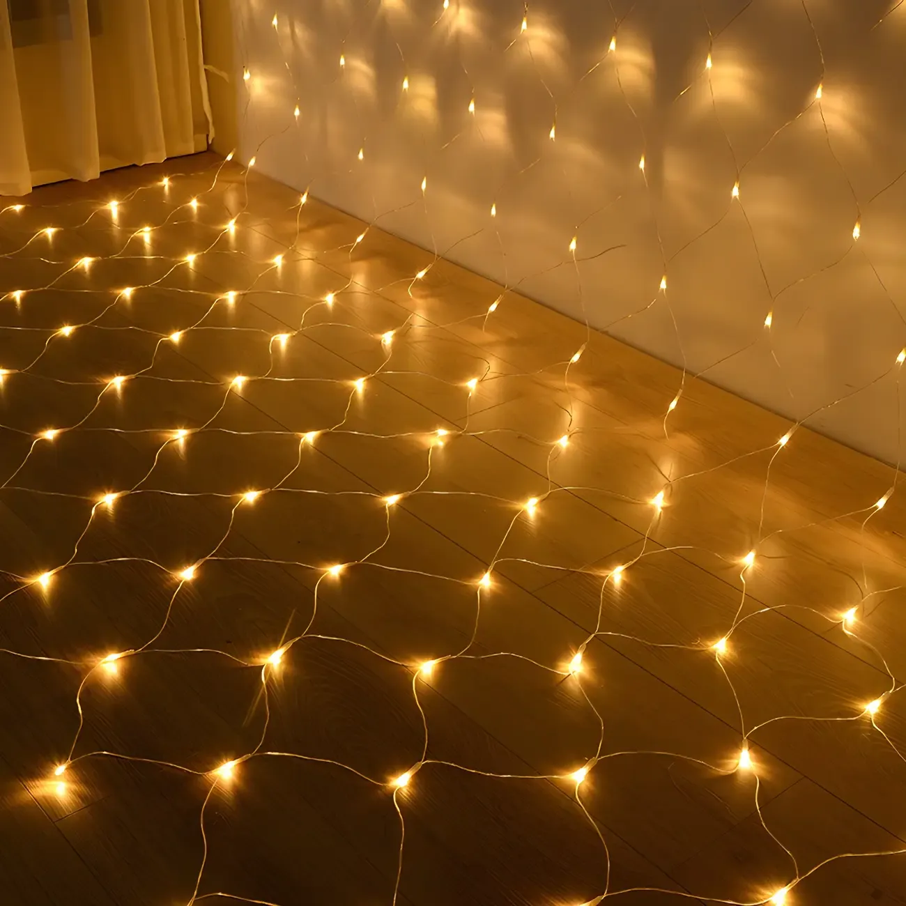 9.8ft Contemporary Fishnet Solar String Light Image - 4