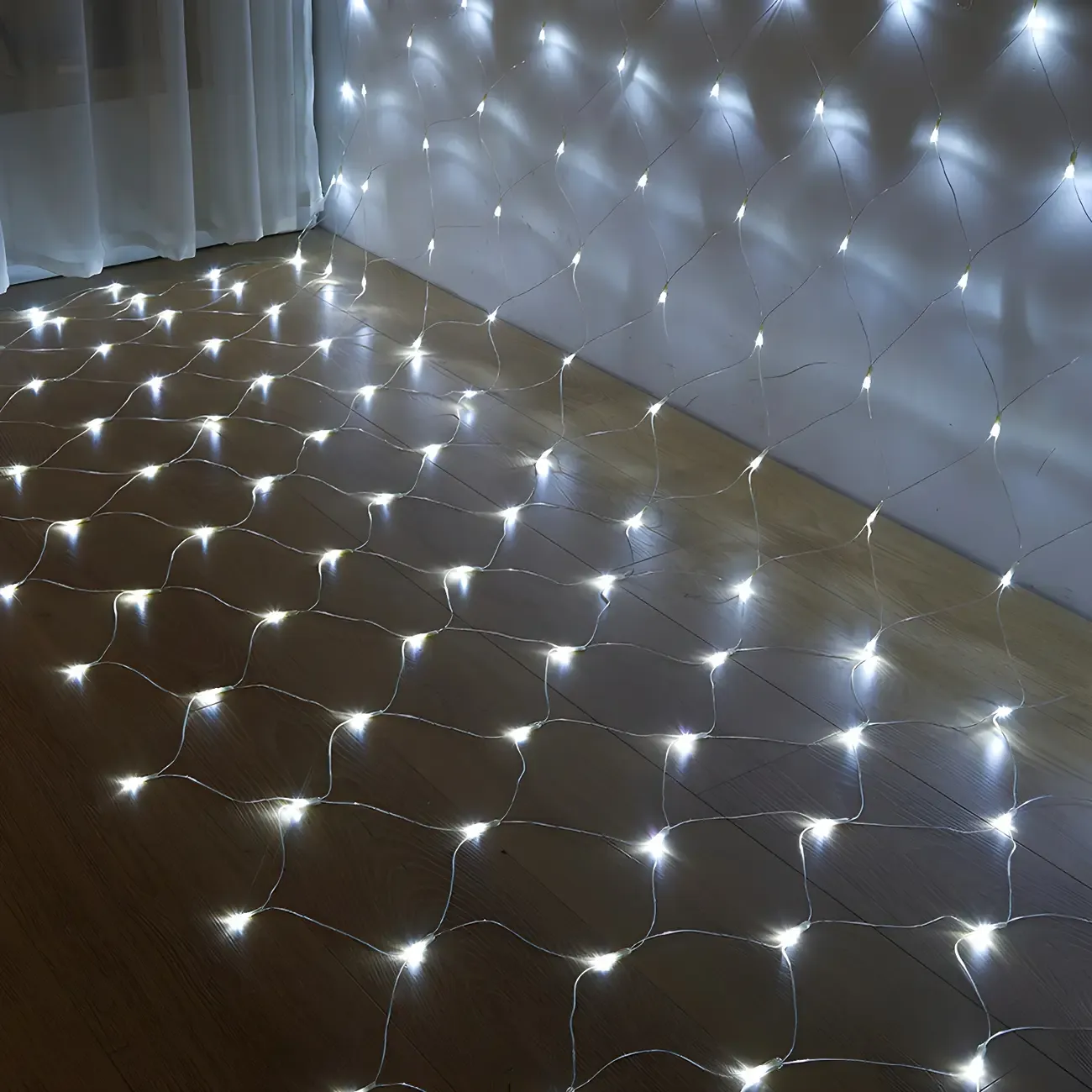 9.8ft Contemporary Fishnet Solar String Light Image - 5
