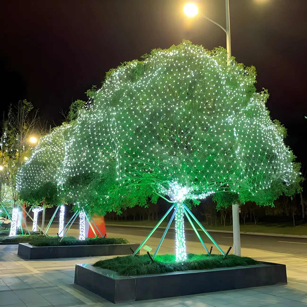 9.8ft Contemporary Fishnet Solar String Light Image - 7