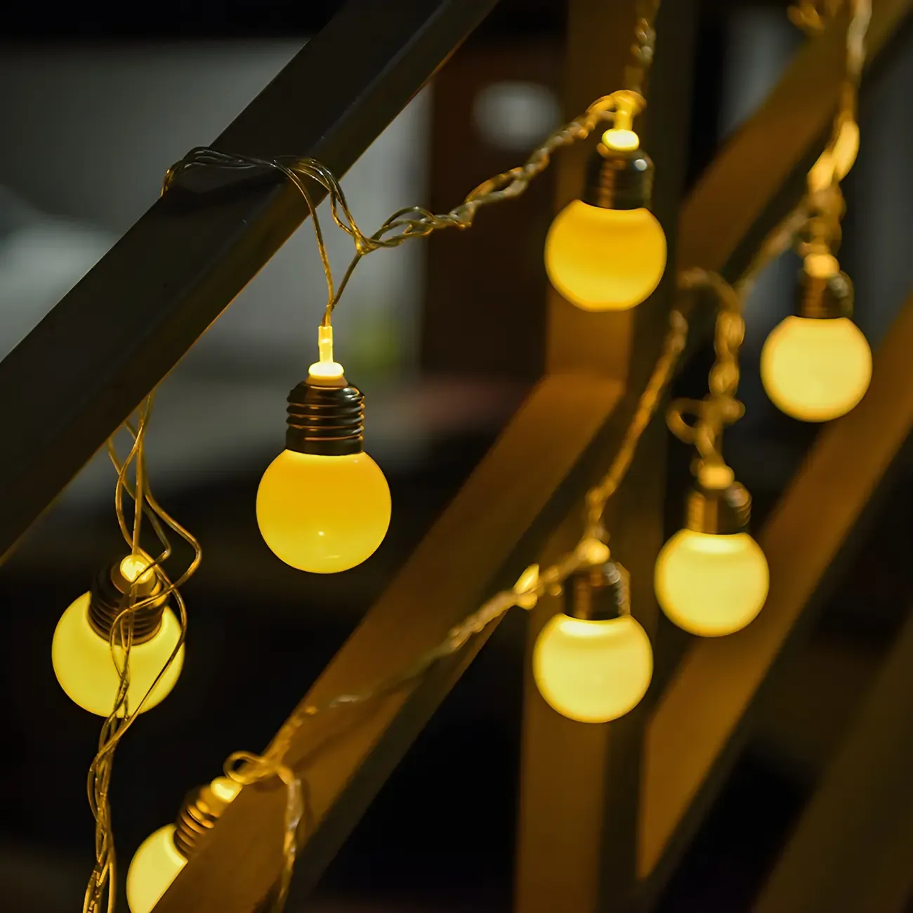 Modern LED Bulbs Warm White String Light Image - 4